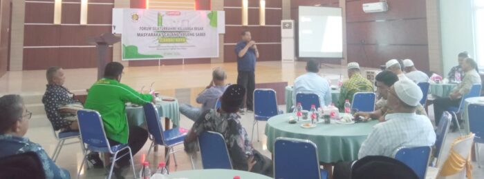 Ketua Ikatan Keluarga Aceh Jaya (IKAJAYA) Amal Hasan memaparkan tiga pilar mendorong percepatan pembangunan daerah di Kabupaten Aceh Jaya
