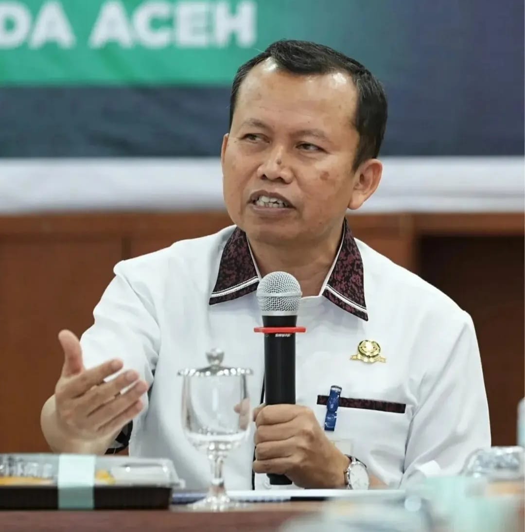 Direktur Angkutan Jalan pada Ditjen Perhubungan Darat Suharto