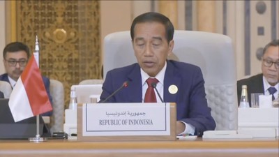 Presiden Jokowi mendesak gencatan senjata segera Israel ke Jalur Gaza Palestina dalam rapat darurat Organisasi Kerja Sama Islam (OKI) di Riyadh, Saudi, Sabtu (11/11). (Foto: Tangkapan layar YouTube OKI)