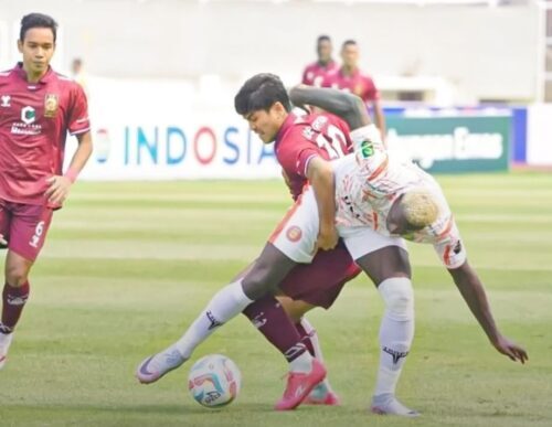Sriwijaya FC ditahan imbang Persiraja Banda Aceh dalam lanjutan putaran kedua Liga 2 Indonesia 2023-2024, di Stadion Gelora Jakabaring (GSJ), Palembang Senin sore (13/11)