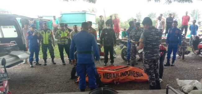Identitas mayat lelaki yang ditemukan mengapung di dermaga boat kawasan Lampulo, Kecamatan Kuta Alam, Banda Aceh Kamis siang (30/11) akhirnya terungkap