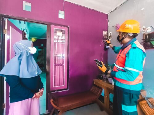 PT PLN Unit Induk Distribusi Aceh menunjukkan kepeduliannya terhadap keselamatan masyarakat dalam penggunaan listrik dengan memberikan tips kelistrikan