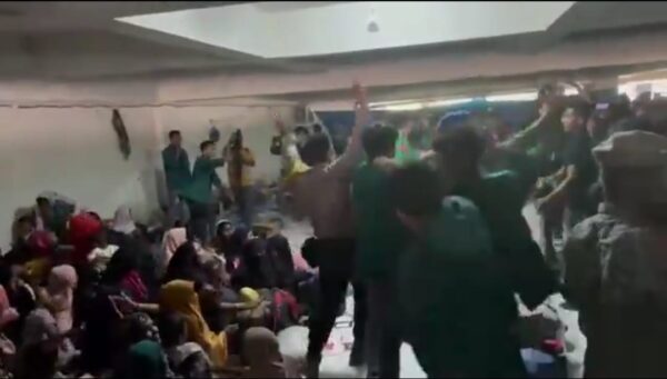 Aksi sekelompok mahasiswa Aceh melakukan demonstrasi penolakan hingga mengusir para pengungsi Rohingya di Banda Aceh belakangan menjadi sorotan, tak hanya di dalam negeri tapi juga luar negeri