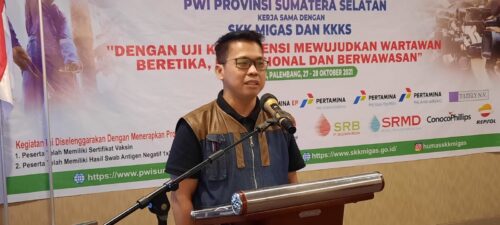 Direktur UKW PWI Pusat Firdaus Komar