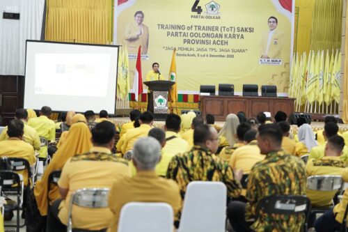 Partai Golkar Aceh menggelar Training of Trainer (ToT) atau pelatihan saksi daerah di Asrama Haji Banda Aceh, Selasa (5/12)