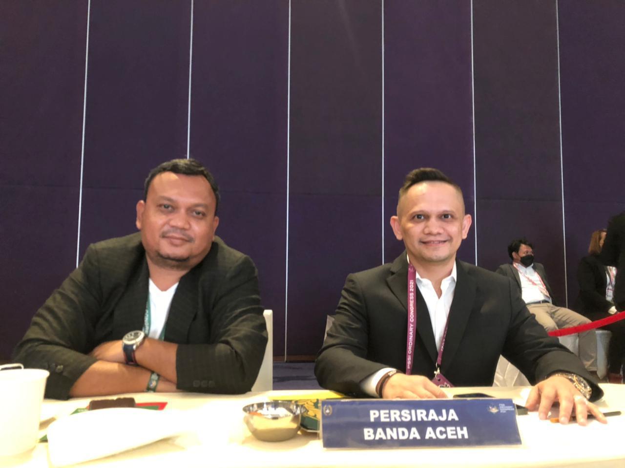 Sekum Persiraja, Rahmat Djailani bersama Presiden Persiraja Nazaruddin Dek Gam
