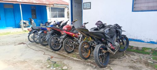 Ditlantas Polda Aceh beserta Satlantas Polres jajaran melakukan penertiban dan penindakan sepeda motor yang menggunakan knalpot racing atau brong