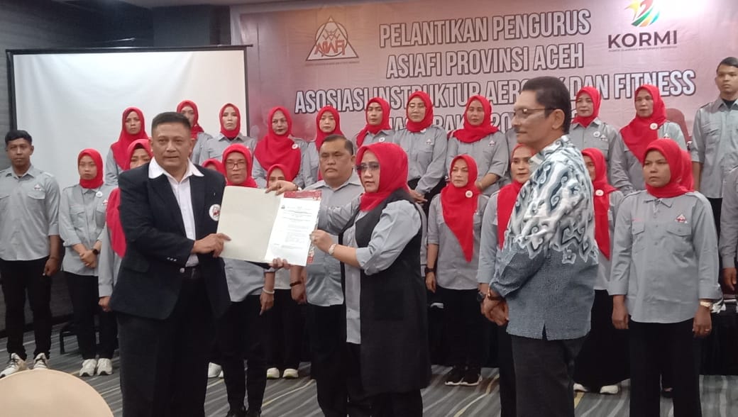 Ketua Pengprov Asiafi Aceh Periode 2024 - 2028 Sri Maulina MD resmi dilantik, Rabu (3/1) malam, di Hotel Kyriad Muraya Banda Aceh