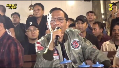 Calon wakil presiden nomor urut 3 Mahfud MD menyatakan akan segera mundur dari jabatannya sebagai Menko Polhukam