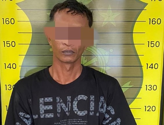 Polres Sabang telah berhasil menangkap pelaku perambahan hutan, JAS (42) yang masuk dalam Daftar Pencarian Orang