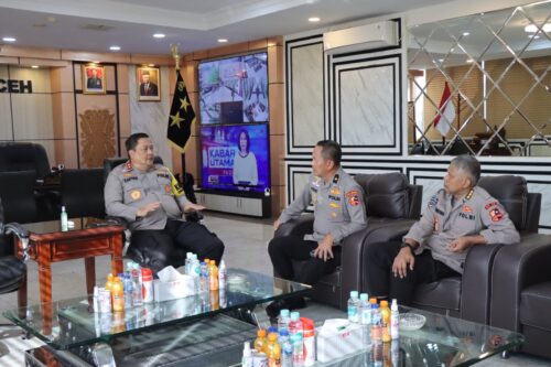 Kapolda Aceh Irjen Pol Achmad Kartiko menerima kunjungan tim Puslitbang Polri, Senin (26/2)