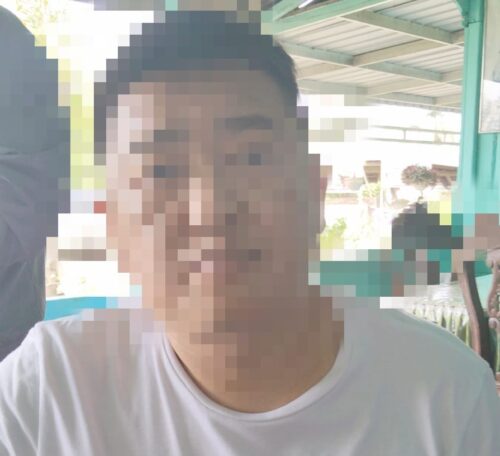 Personel Satreskrim Polres Aceh Tamiang bersama Personel Satreskrim Polres Trenggalek, berhasil mengamankan pelaku tindak pidana penipuan online, AR (46) di salah satu rumah makan Desa Kota Lintang Kecamatan Kuala Simpang Aceh Tamiang