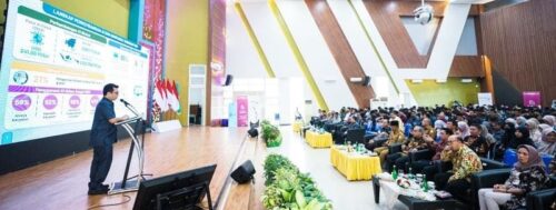 Wamenkominfo Nezar Patria dalam Kuliah Umum: 'Membentuk Karier Masa Depan di Era Berbasis AI' di Universitas Syiah Kuala Banda Aceh, Senin (26/2/2024)