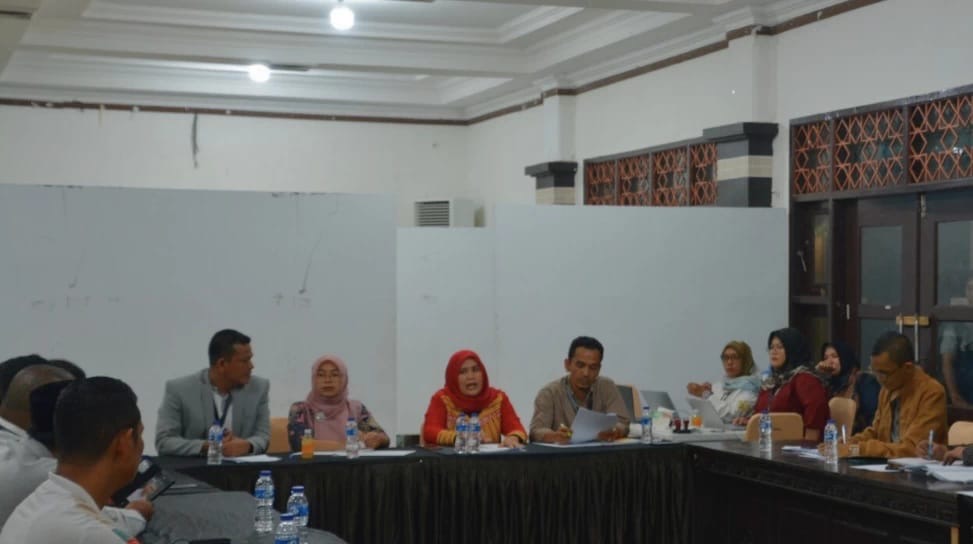 Panwaslih Provinsi Aceh melaksanakan sidang pelanggaran administrasi Pemilu 2024, di Asrama Haji Banda Aceh, Sabtu (9/3/2024)
