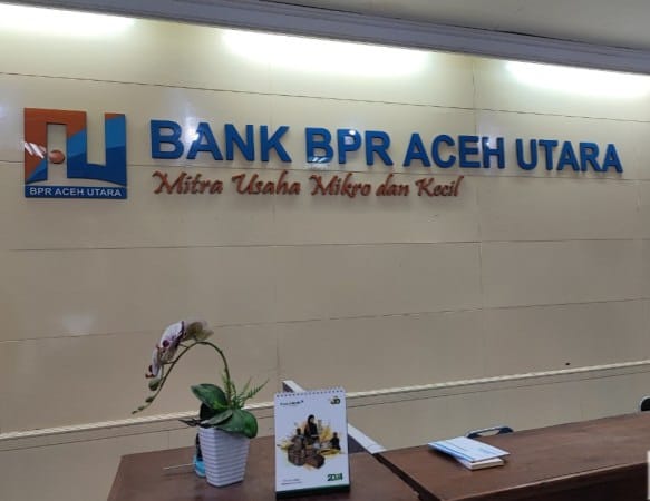 LPS mengimbau nasabah PT BPR Aceh Utara tetap tenang dan tidak terpancing atau terprovokasi setelah pencabutan izin usaha oleh OJK, Senin (4/3)