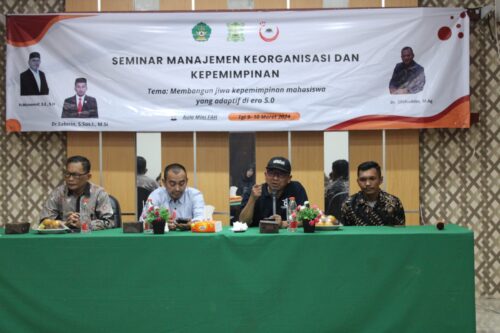 DEMA Fakultas Adab dan Humaniora UIN Ar-Raniry menggelar Seminar Manajemen Keorganisasian dan Kepemimpinan, Sabtu (9/3)