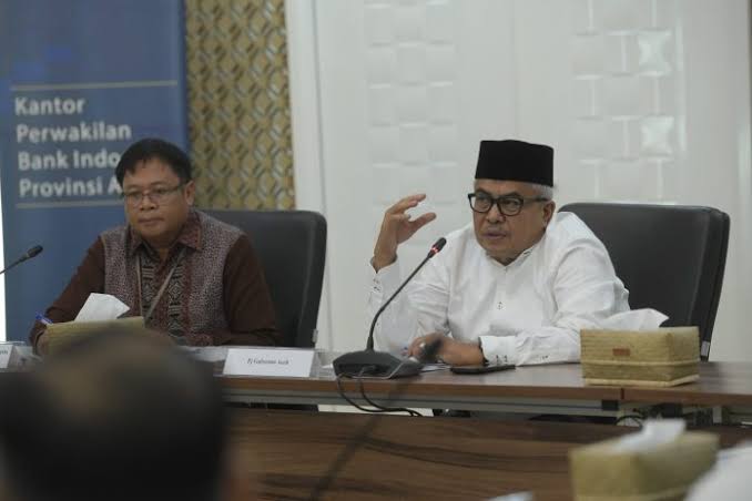 Pj Gubernur Aceh Bustami Hamzah menghadiri High Level Meeting Tim Pengendalian Inflasi Daerah Provinsi Aceh di Kantor Perwakilan Bank Indonesia Provinsi Aceh, Senin (18/3)