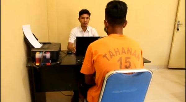 Satreskrim Polres Pidie Jaya mengamankan seorang warga Aceh Utara berinisial ML (35) terkait kematian seekor gajah liar Sumatra di kawasan Panton Limeng, Kecamatan Bandar Baru Lueng Putu, Pidie Jaya