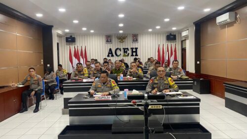 Kapolda Aceh Irjen Pol Achmad Kartiko pada vidcon bersama jajaran terkait kesiapan pengamanan PON XXI, Jum'at, 15 Maret 2024