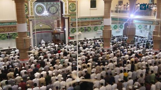 Memasuki 10 akhir Ramadhan 1445 Hijriah, sejumlah masjid di kota Banda Aceh dan Aceh Besar menyelenggarakan iktikaf dan qiyamul lail (shalat malam)