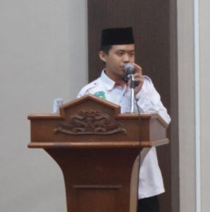 Ketua Umum Kesatuan Aksi Mahasiswa Muslim Indonesia (KAMMI) UIN Ar-Raniry Khairul Rahmad