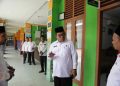 Kakanwil Kemenag Aceh Azhari melakukan Sidak sejumlah madrasah dan KUA di wilayah Banda Aceh dan Aceh Besar, Selasa, 16 April 2024