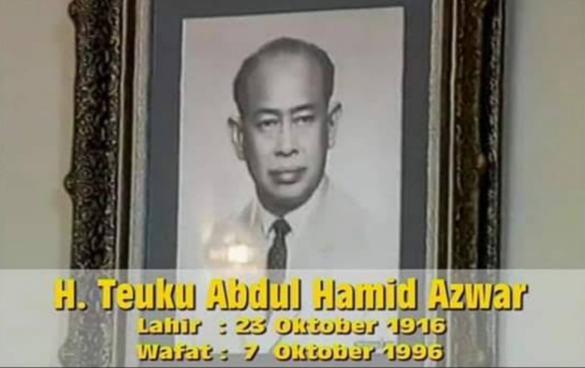 Pj Gubernur Aceh Safrizal ZA secara resmi menyampaikan rekomendasi kepada Menteri Sosial RI untuk pemberian gelar Pahlawan Nasional kepada Letnan Kolonel TNI (Purn) Teuku Abdul Hamid Azwar. (Foto: Dok. Infoaceh.net)