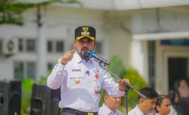 Bupati Aceh Timur Iskandar Usman Ar-Farlaky