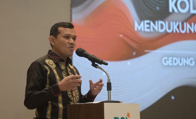 Wakil Gubernur Aceh Fadhlullah atau Dek Fad