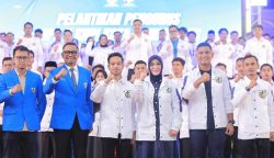 Wali Kota Banda Aceh Illiza Sa’aduddin Djamal dan Wakil Wali Kota Afdhal Khalilullah turut menghadiri pelantikan Pengurus DPD II KNPI Banda Aceh periode 2024-2027 di Amel Convetion Hall, Banda Aceh, Jum'at malam (25/4)