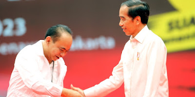 Geng Solo Musuh Reformasi yang Nyata