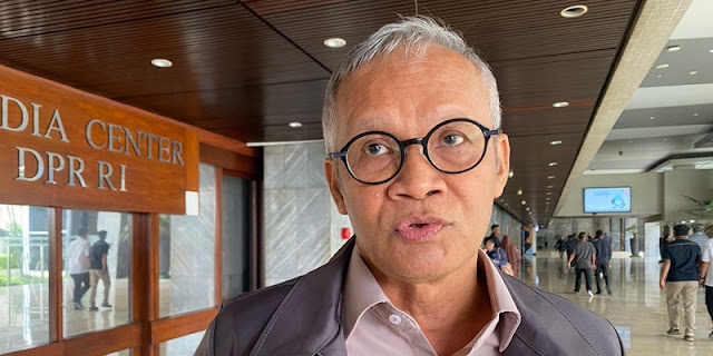 Wakil Ketua Komisi II DPR, Aria Bima