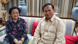 Ternyata 13 Perusahaan Tambang di Papua Dapat Hak Istimewa dari Era Megawati Soekarnoputri
