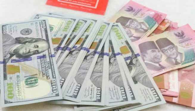 Nilai tukar rupiah terhadap dolar AS di pasar spot menguat pada pembukaan perdagangan Rabu (25/6/2025).
