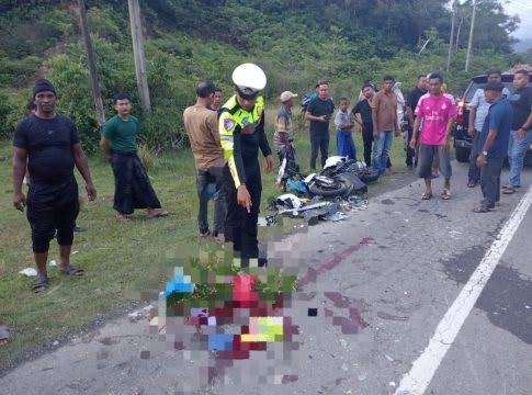 Laka Lantas maut di Jalan Nasional Banda Aceh–Meulaboh, di Desa Kuala, Kecamatan Indra Jaya, Aceh Jaya, Ahad, 15 Juni 2025. (Foto: Polres Aceh Jaya)