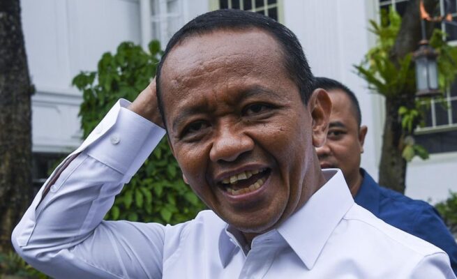 Bahlil Diteriaki Massa Demo saat Mau Cek Tambang Nikel Raja Ampat