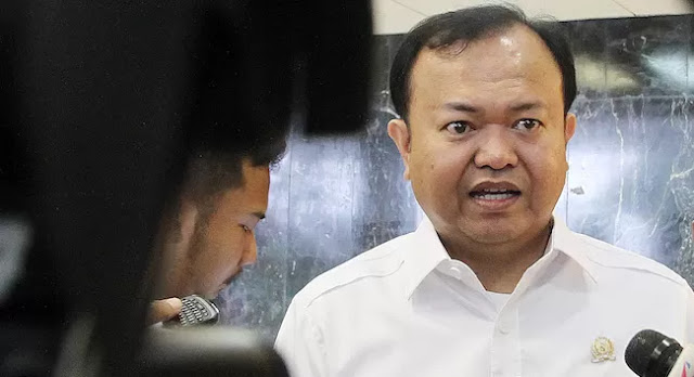 Patrice Rio Capella sebagai Pelaksana Tugas (Plt) Ketua Dewan Pimpinan Daerah (DPD) Hanura Provinsi DKI Jakarta.