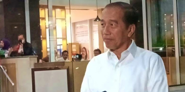 Presiden ke-7 RI Joko Widodo menyebut ada kekuatan besar di balik isu ijazah palsu dan pemakzulan Gibran, namun tak menunjukkan bukti maupun nama yang dimaksud. (Foto: Dok Setpres)