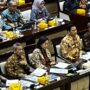 Rapat kerja bersama Komisi XI DPR RI di Senayan, Selasa, 22 Juli 2025