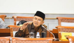 Anggota Komisi VIII DPR RI dari Fraksi PKB, Maman Imanulhaq, menyoroti masih tingginya jumlah penduduk miskin di Indonesia berdasarkan data BPS Maret 2025. (Foto: Ist)