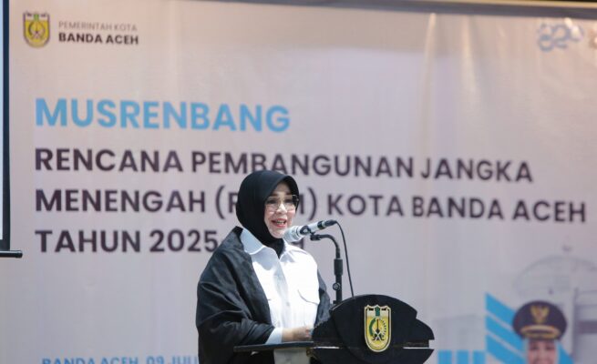 Wali Kota Banda Aceh Illiza Sa’aduddin Djamal membuka Musrenbang RPJM Banda Aceh Tahun 2025-2029. (Foto: Ist)