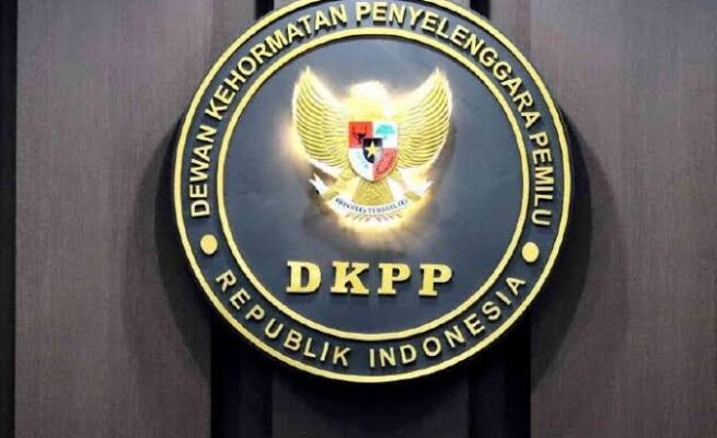 Dewan Kehormatan Penyelenggara Pemilu (DKPP) periksa dugaan pelanggaran kode etik Ketua dan Komisioner KIP Banda Aceh. (Foto: Ist)