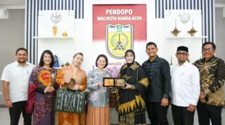 Wali Kota Banda Aceh Illiza Sa’aduddin Djamal menyatakan komitmennya memperkuat kerja sama mitigasi bencana antara Indonesia dan Jepang, khususnya melalui dukungan Japan International Cooperation Agency (JICA) yang telah lama berkiprah di Aceh pascatsunami 2004.