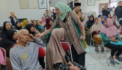 Anggota Komisi IV DPR RI dari Fraksi PKB, Hindun Anisah, turun langsung memantau penyaluran bantuan pangan beras dari Badan Pangan Nasional (Bapanas) dan Perum Bulog di Desa Papasan, Kecamatan Bangsri, Kabupaten Jepara, Jumat (25/7/2025).