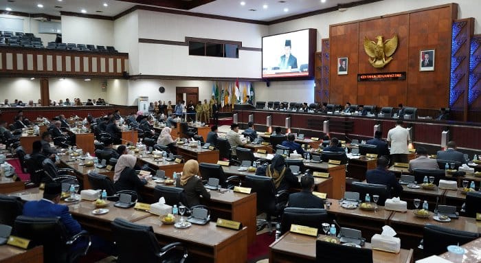 DPRA menggelar Rapat Paripurna Rabu sore, 30 Juli 2025, dengan agenda Penyampaian Jawaban/Tanggapan Gubernur Aceh terhadap Pendapat Banggar DPRA atas Rancangan Qanun Aceh Pertanggungjawaban APBA 2024. (Foto: Ist)
