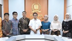 Ketua DPRK Banda Aceh, Irwansyah ST menerima audiensi Ikatan Agam Inong Banda Aceh pada, Senin (30/6) di Gedung DPRK Setempat. (Foto: Ist)