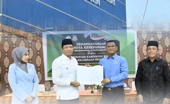 Kajari Bireuen Munawal Hadi SH MH menyampaikan pihaknya berkomitmen memberi pendampingan hukum secara profesional dan objektif kepada Pemkab Bireuen yang digugat calon pengantin yang gagal menikah akibat diagnosa hamil oleh Puskesmas Samalanga. (Foto: Ist)