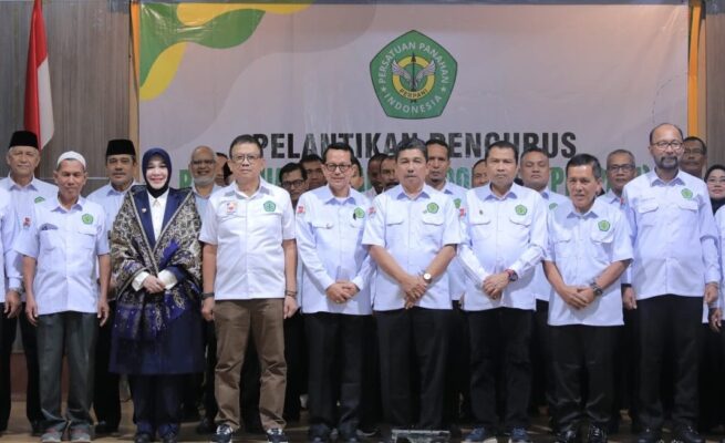 Pengprov Perpani Aceh periode 2024–2028 resmi dilantik oleh PB Perpani, Selasa siang (8/7) di aula Lantai IV Gedung Mawardy Nurdin, Balai Kota Banda Aceh. (Foto: Ist)