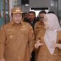 Wali Kota Sabang Zulkifli H Adam saat bersama Direktur RSUD Sabang dr Cut Meutia Aisywani, SpA (kanan)