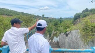 Waduk Tui Geulumpang di Gampong Krueng Kalee, Kecamatan Darussalam, Aceh Besar, mengalami kerusakan serius pada sejumlah pintu air dan infrastruktur pendukung lainnya. (Foto: Ist)